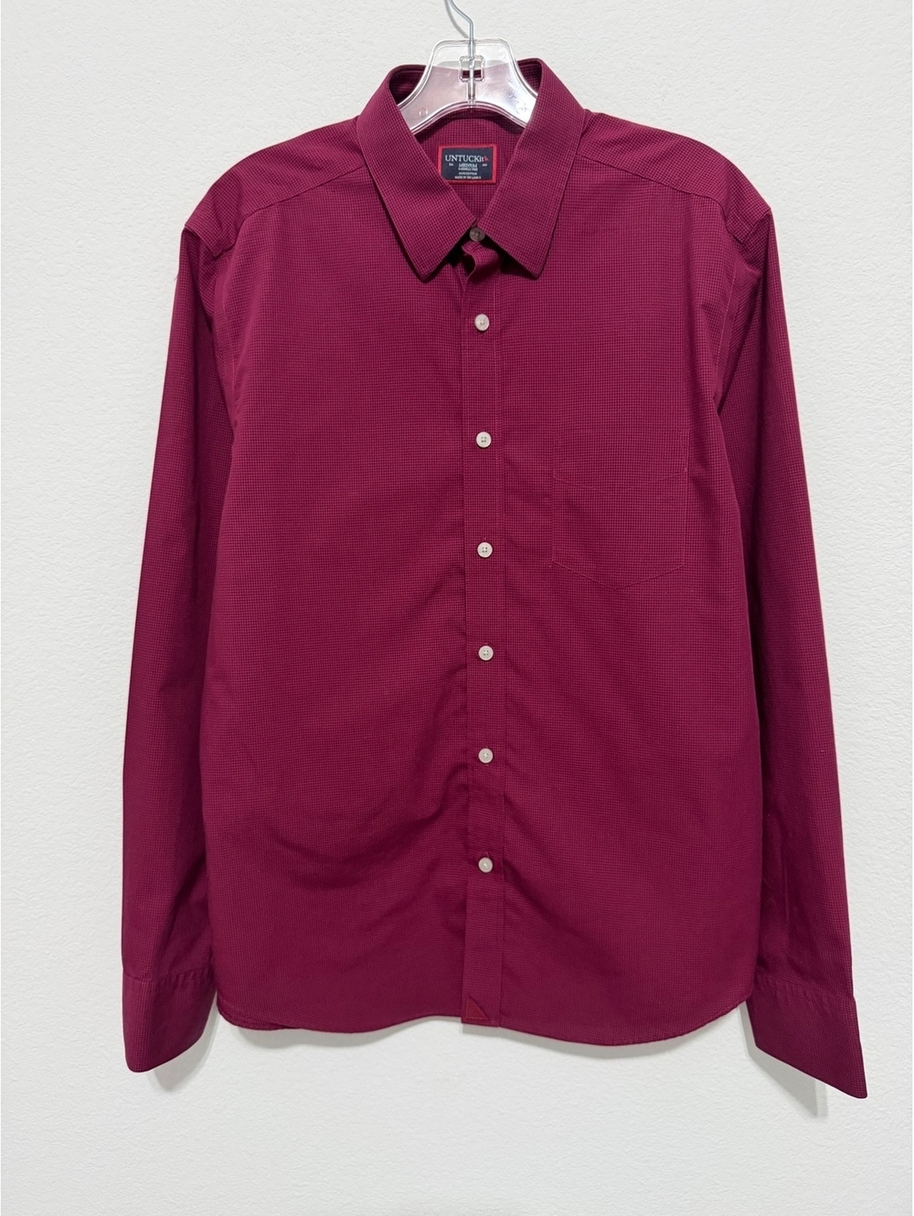 UNTUCKit Long Sleeve Button Up Burgundy Check Marcasin-Berry Shirt Men's Size M